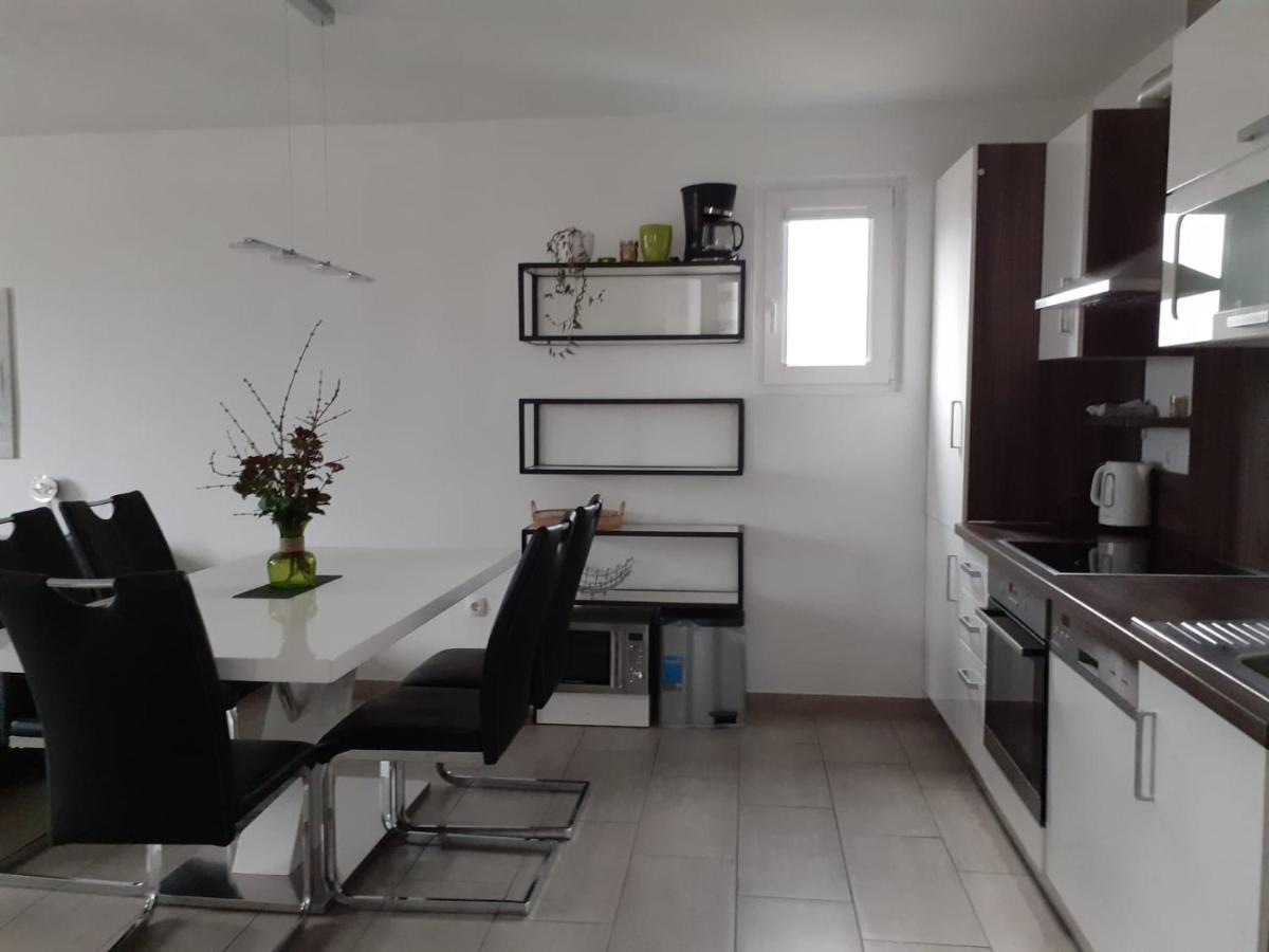 Apartma Javorscek 보베츠 외부 사진