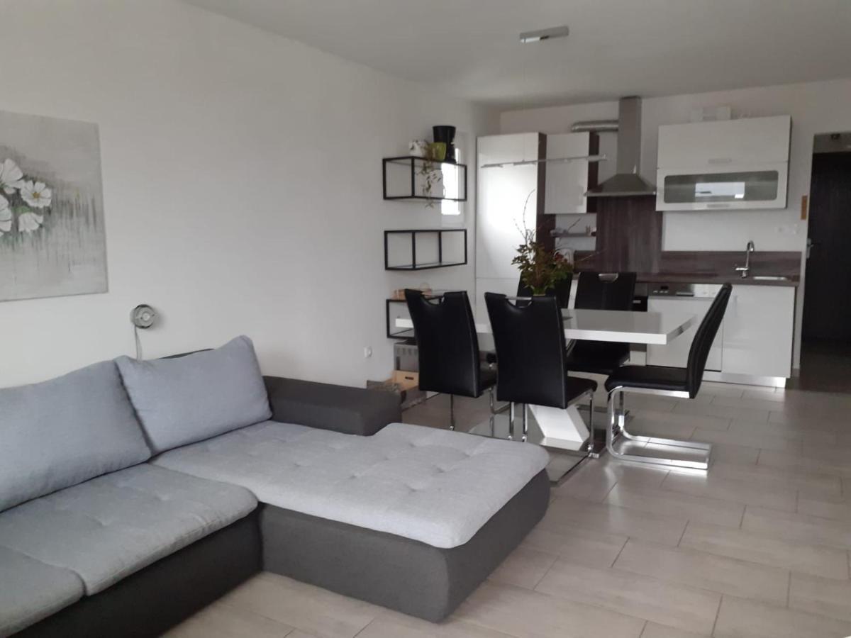 Apartma Javorscek 보베츠 외부 사진