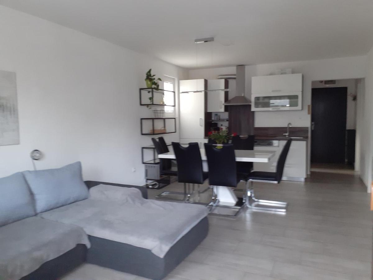 Apartma Javorscek 보베츠 외부 사진